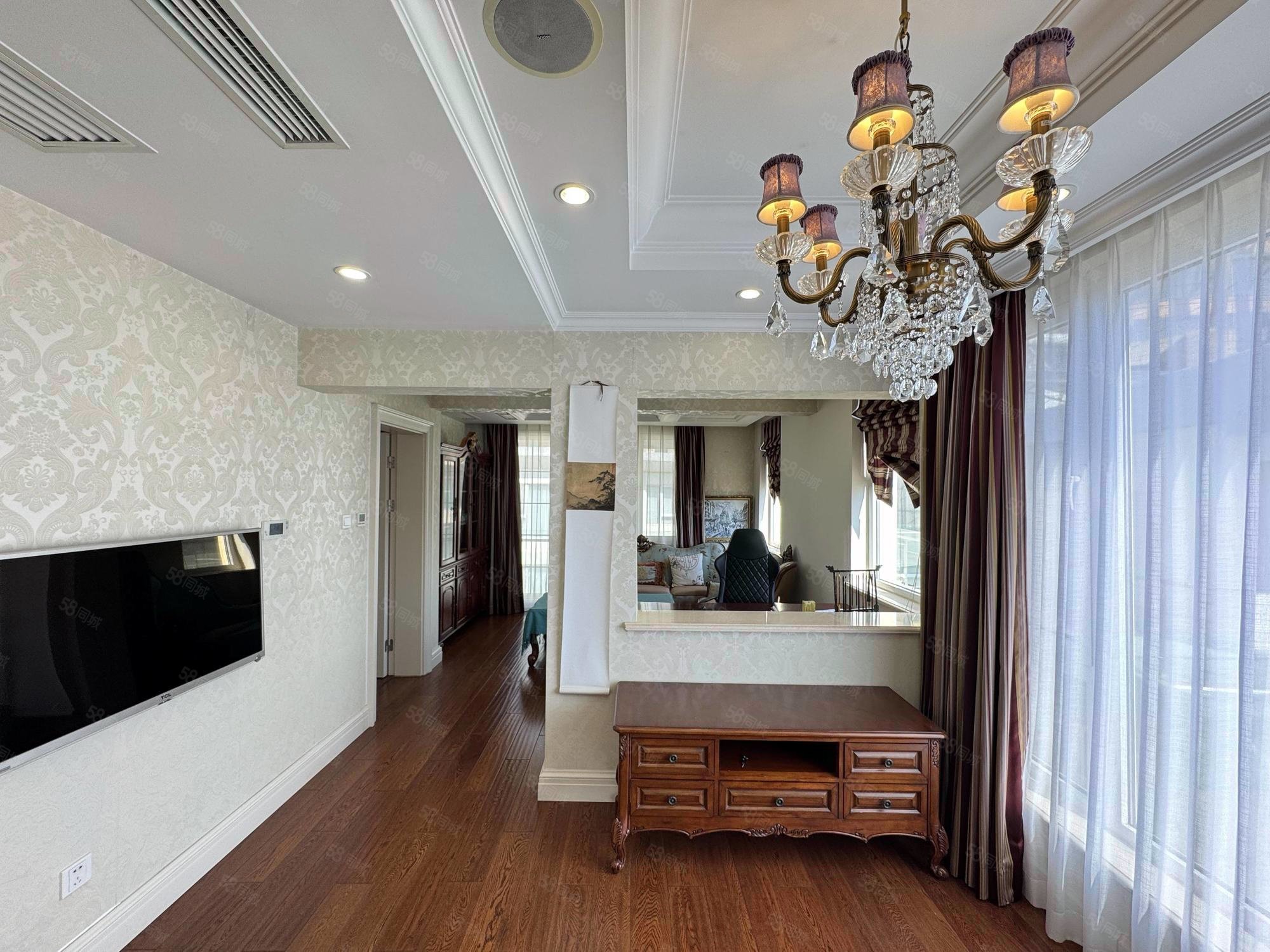 澳景園4室3廳5衛(wèi)365.66㎡南北1700萬(wàn)