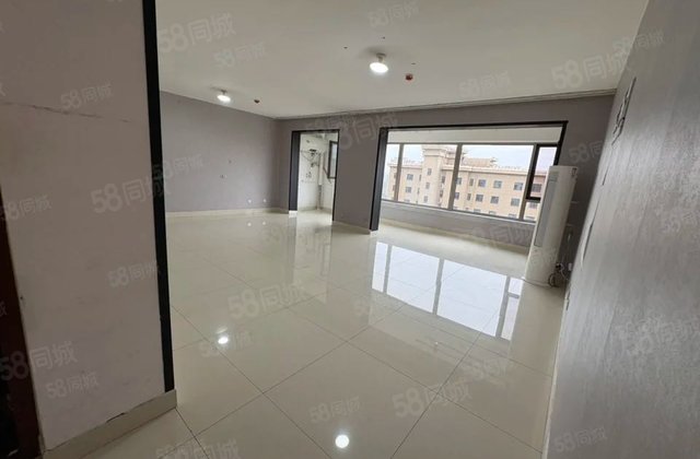 急售润景苑 ，靠近新一中，外国语，市医院分院，送地下室，车位