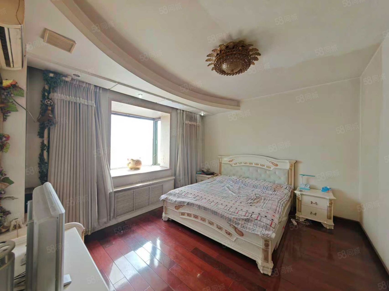 鵬潤家園2室2廳2衛(wèi)116.64㎡東北613萬