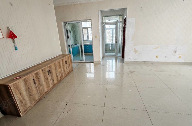 湖边 绿城 东边户 带车位储藏室 实验 颐馨园 华悦金钻