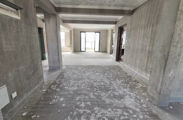 翼天壹号院4室2厅128㎡62万二手房图片