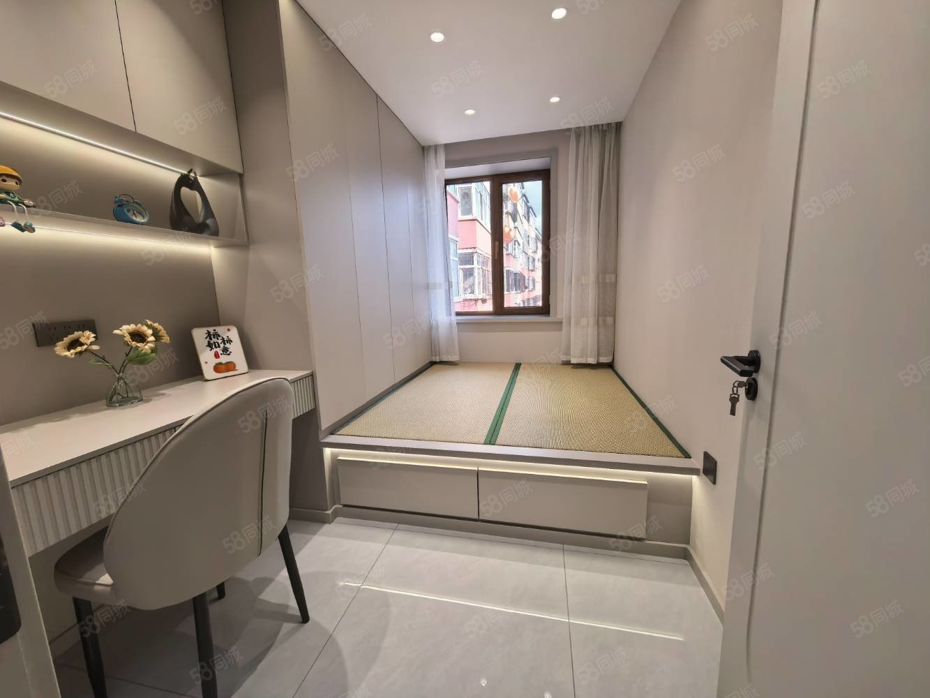 龙门鑫家园2室2厅1卫78㎡东西27万