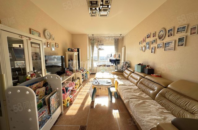 保利罗兰香谷3室2厅91.25㎡330万二手房图片