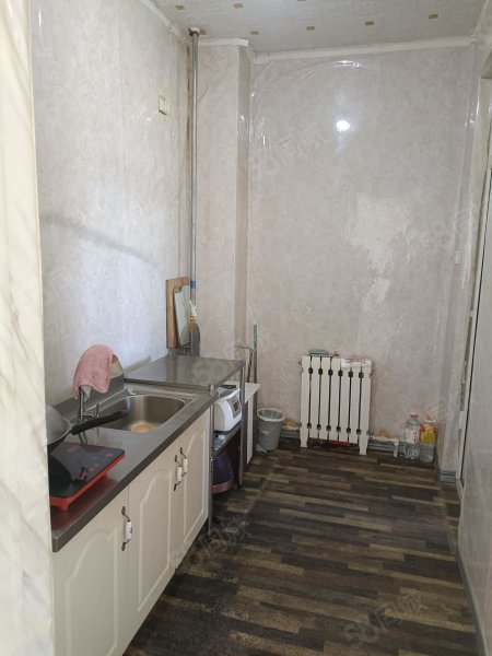 一品华府2室1厅1卫86㎡南北35万