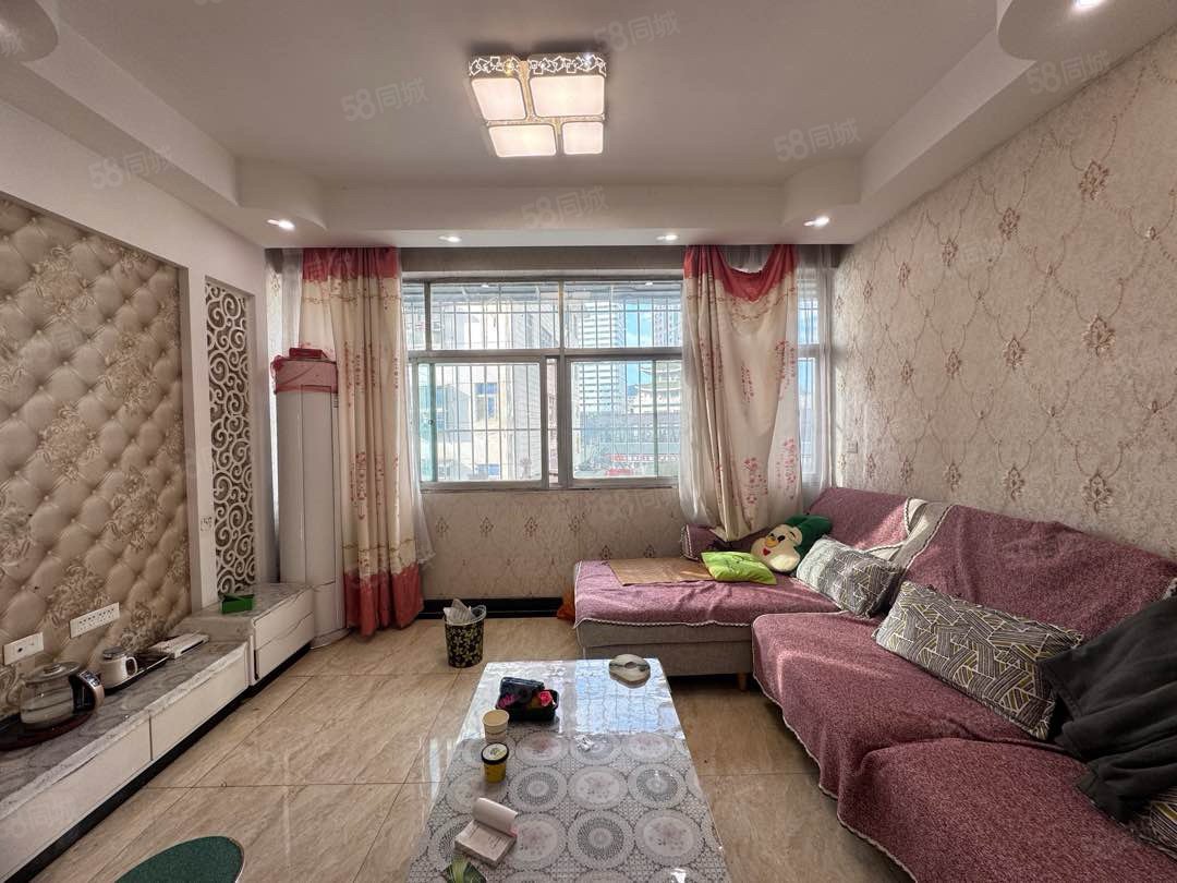 六堰文化宫3室2厅1卫110㎡南北58万