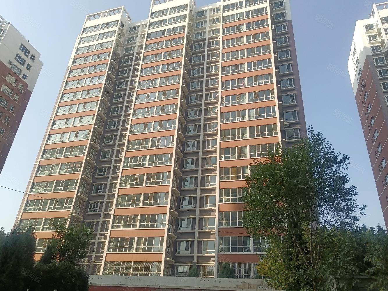 电梯房 60万 随时看房,德润庄园(一期)-承德58同城