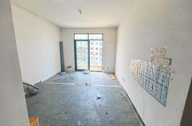 汾湖人家一期2室2厅82.7㎡64.8万二手房图片