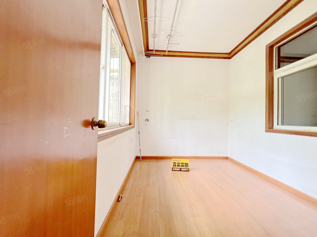 朝阳小区3室2厅1卫97㎡东南43.8万