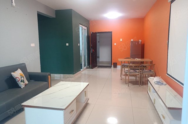 出门即是万达  缤纷日月城  中间好楼层  带储藏室车位