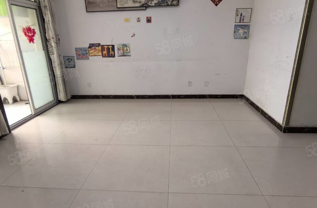 翡翠城 满二 南北通透 居住密度低 有电梯 精装好房