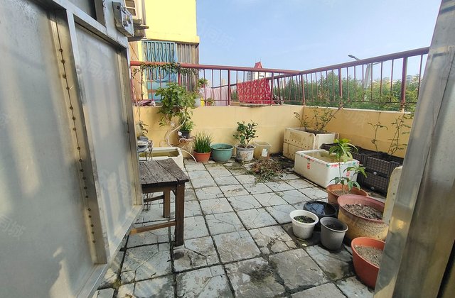 文轩本部 闸口新时代 三楼带露台 聊大北门