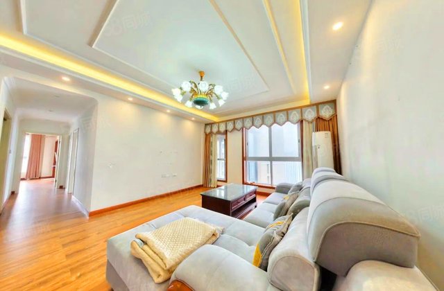 青房尚瑞天韵3室2厅116.96㎡155万二手房图片