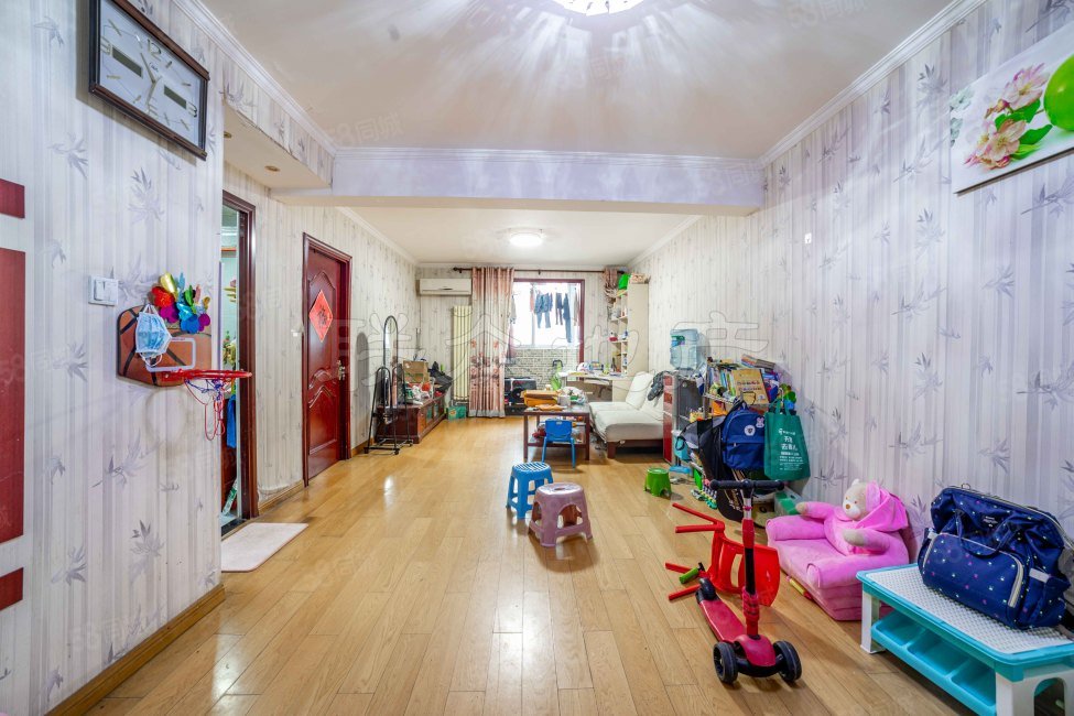 康莊中巷4號院2室1廳1衛(wèi)89.29㎡南北355萬