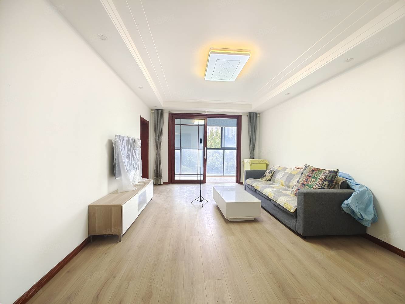 香山苑小区(张湾)3室2厅1卫106㎡南北85万