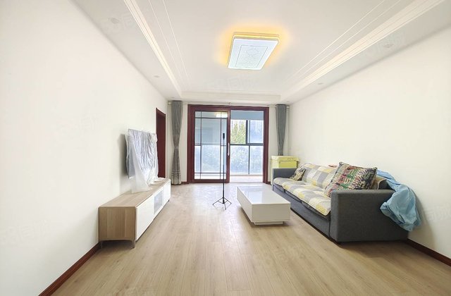 香山苑小区(张湾)3室2厅1卫106㎡南北85万