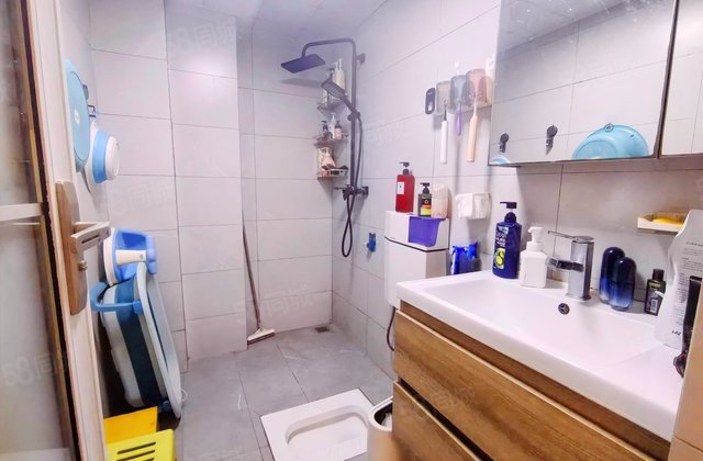 万圣家园C区2室2厅83.43㎡105万二手房图片