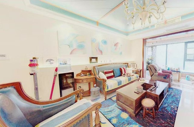 高新红枫林5室2厅178.51㎡410万二手房图片