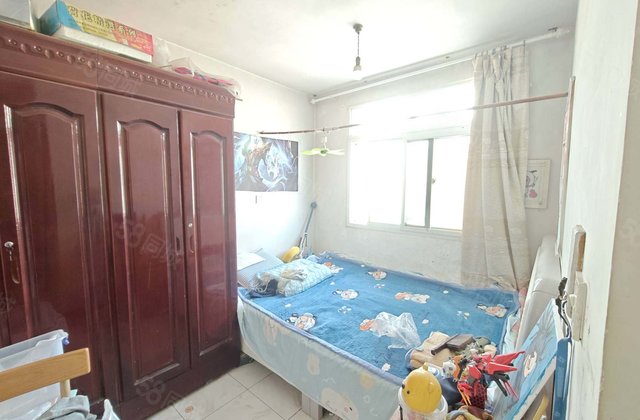 市区 区妇幼南   多层 三室 边户 客厅带窗 乐园实验