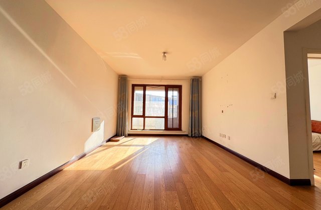 中信御园2室2厅98.96㎡140万二手房图片