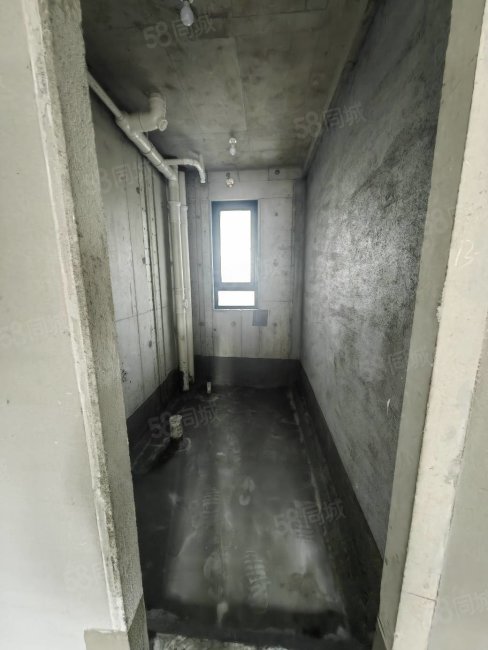 碧桂园凤凰城3室2厅2卫126.26㎡南北63万