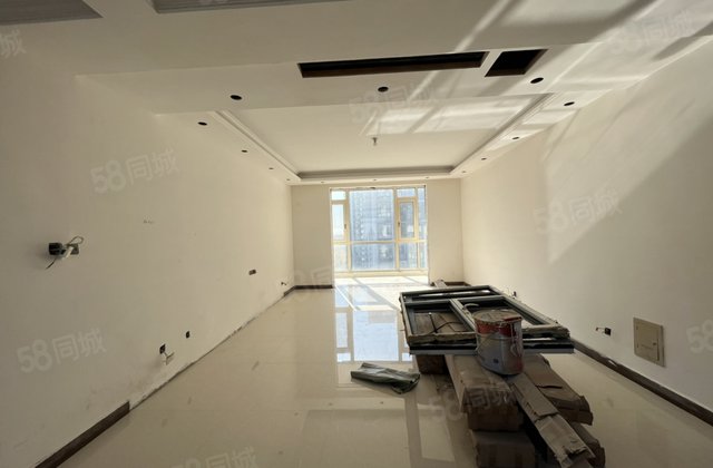 东昌湖边 西安交大 观景复式 双露台 双车双储