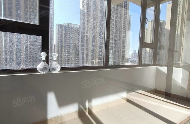 3室2卫，边户，好楼层，观景房，新小区，集美壹品，百合新城