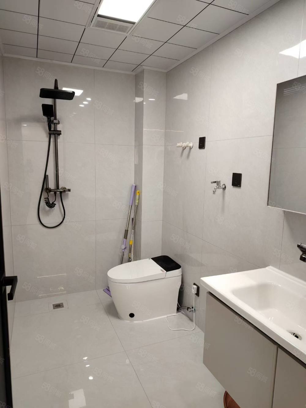 清福小区(E区)2室2厅1卫74㎡西南26.8万