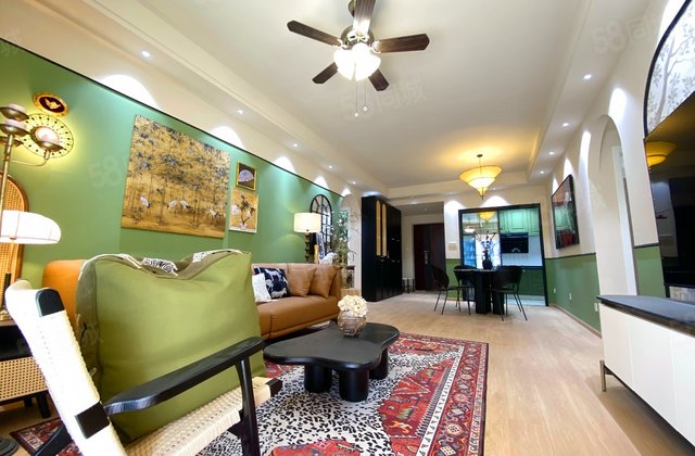 川发天府上城臻园4室2厅131㎡155万二手房图片