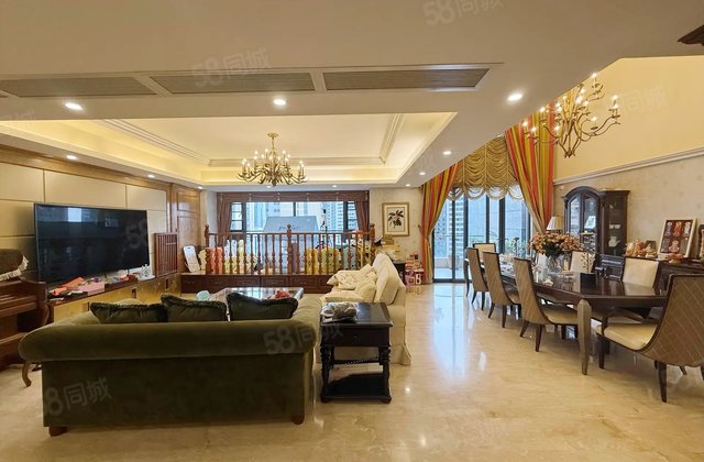 合景誉峰(东区)5室2厅245㎡1550万二手房图片