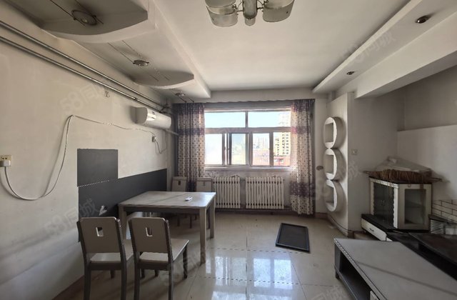 东昌中学～星光综合楼～中间楼层～采光好～南北通透～购物方便