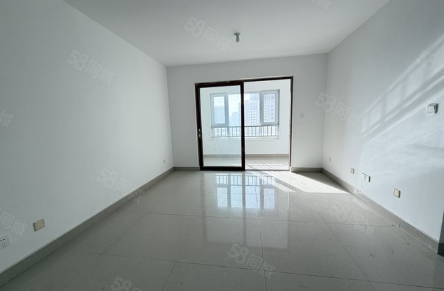 岳庄御府 医疗配套成熟 中间好楼层 住宅 次新房