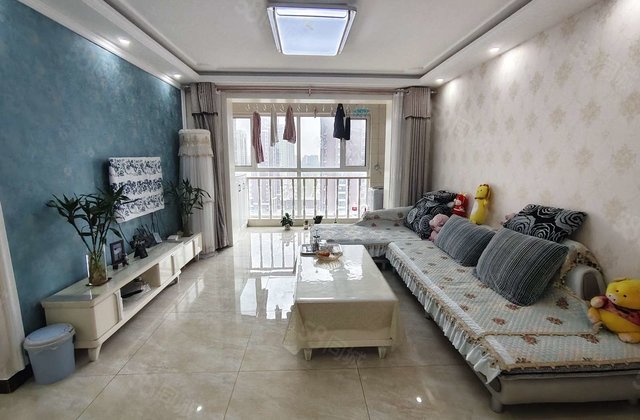 昌润莲城附近 水岸花语精装三室边户带储藏室