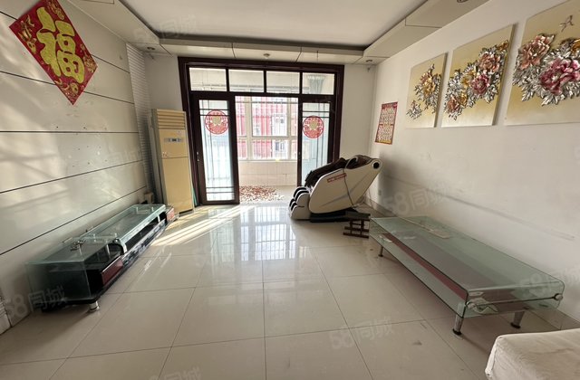 星光水晶城东区 三室两厅 带车库 房东便宜出售