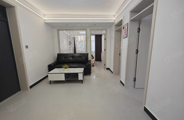 文明小区3室1厅81㎡32万二手房图片