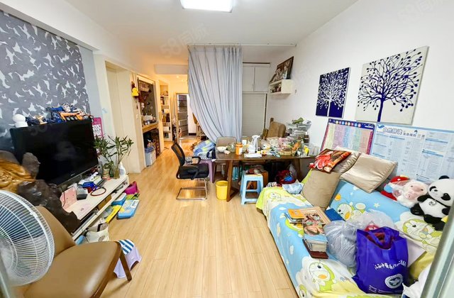 凤凰城凤鸣苑1室2厅76.27㎡150万二手房图片