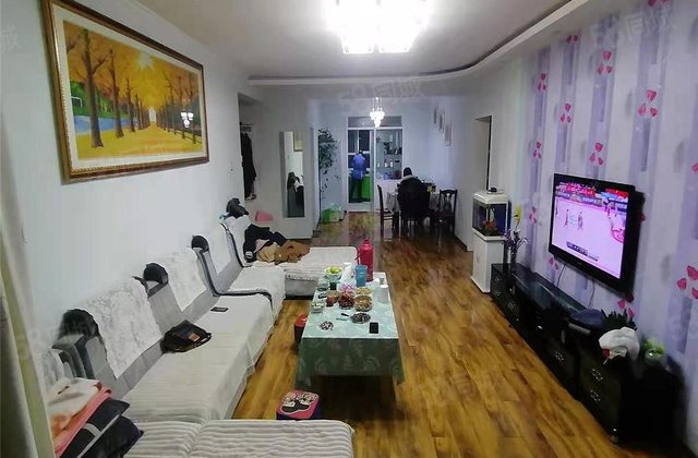 0分伊宁市择邻一房地产经纪有限公司