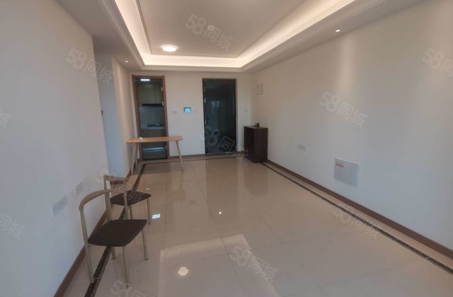 东昌  ，第三实验  ，3室2厅101平随时可看房，可按揭