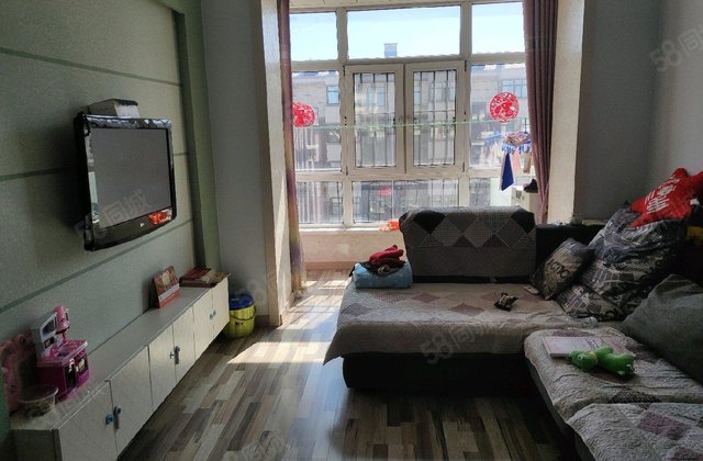 金碧园2室2厅81.51㎡15.8万二手房图片