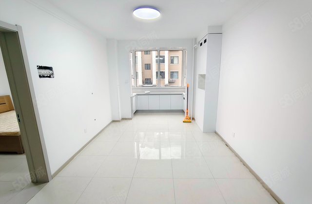 美韵星海2室1厅67.75㎡32.8万二手房图片