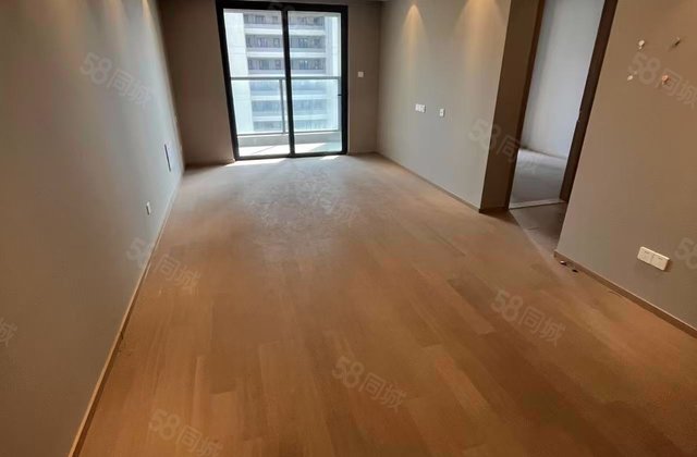 龙光越秀天皓名邸3室2厅120㎡150万二手房图片