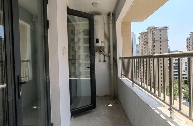 一手房 130平 带车位储 金裕新城 新房未住 高新文轩