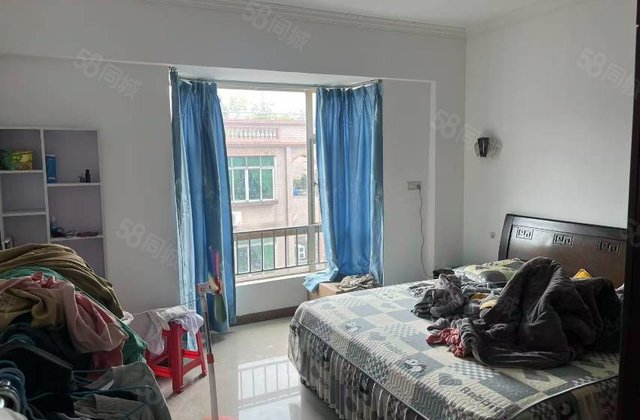 名汇苑3室1厅129.92㎡156万二手房图片