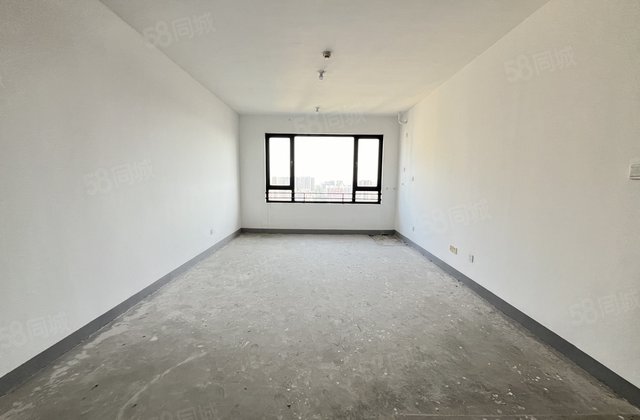 急售 带车位 三室双卫 百合新城 新房未住