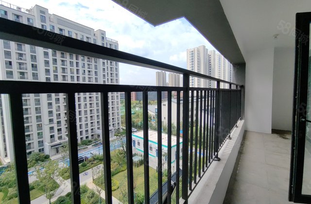 急售！四叶草双阳台！聊大！翡丽湾附近  儒辰辰悦 新房未住