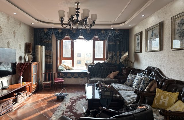 时代广场3室2厅142㎡116万二手房图片