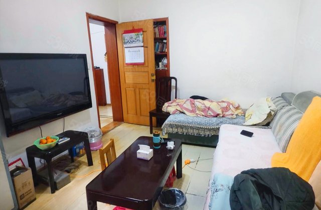 槐树街24号院3室1厅68.37㎡105万二手房图片