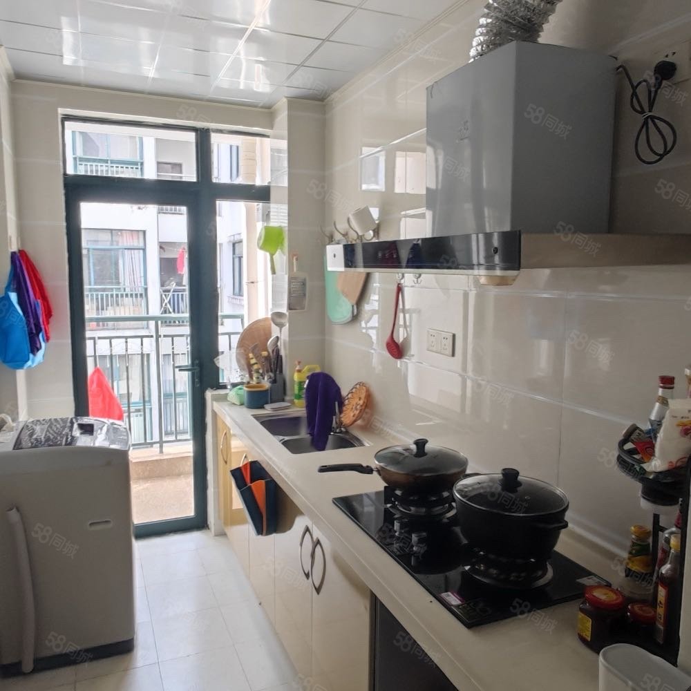 伟业氧立方2室2厅1卫81.88㎡南42万