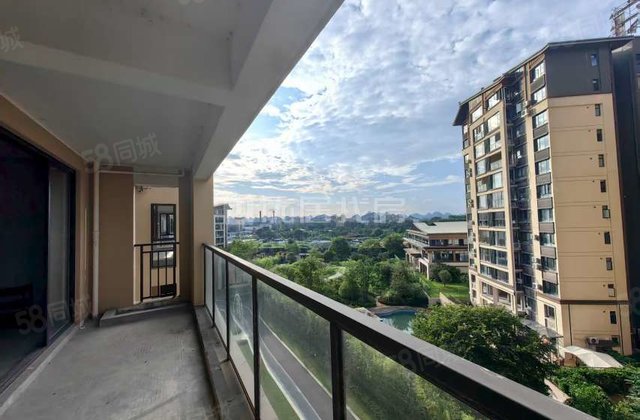 漓江悦府4室2厅117㎡85万二手房图片