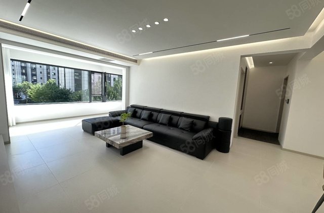 康桥玖玺台3室2厅170㎡85.8万二手房图片