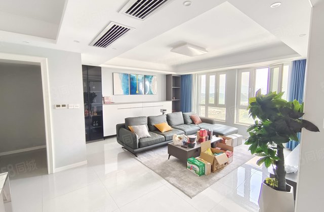 太阳谷小区4室2厅168㎡199万二手房图片